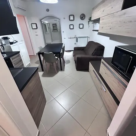 Daire Realty Company Croce Roma